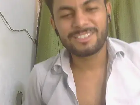 Chat XXX Live Stubborndesiboy