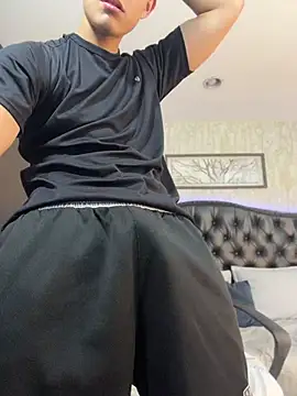 Lander_Cruz Chat XXX live