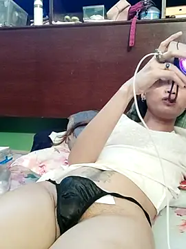 QueenSoreal Live XXX-Chat