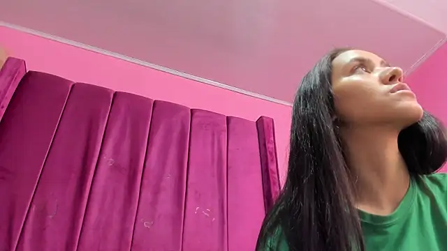 miajhonsonx's Live XXX Chat
