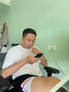 Chat XXX Live mrcake666
