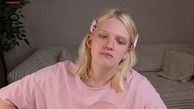 Czat XXX na żywo – Lilly_Jhonass