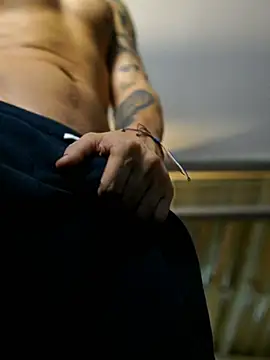 Chat XXX Live AlphaMasterXxx