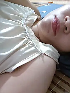 XXX chat uživo modela 2_sexxx
