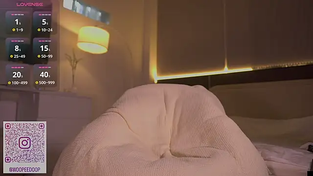 צ'אט XXX בשידור חי של poorpornactor