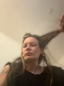 Cindy0907 XXX чат на живо