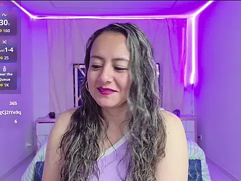 Cristalsexy25's Live XXX Chat