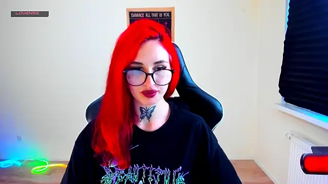 your_tora's Live XXX Chat