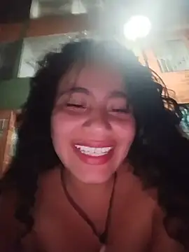 XXX chat uživo modela Yaya_watson