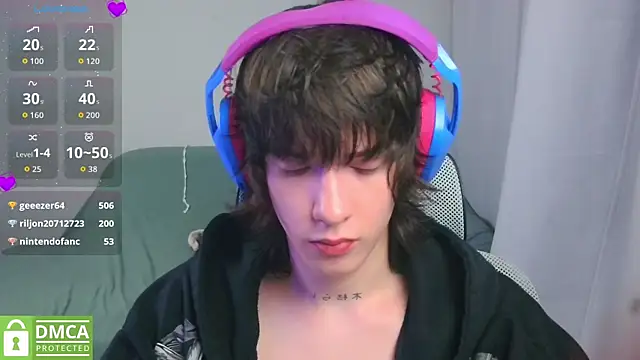צ'אט XXX בשידור חי של LeonBoykisser