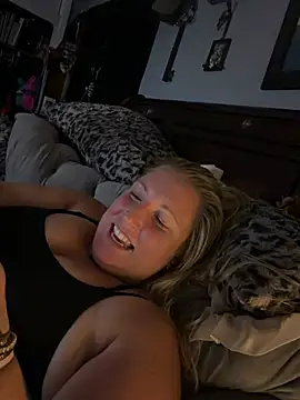 sweetkacibaby's Webcam Show