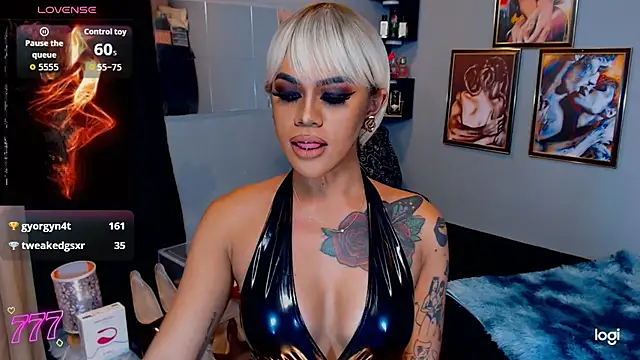 StellaStrong30 Live XXX Chat