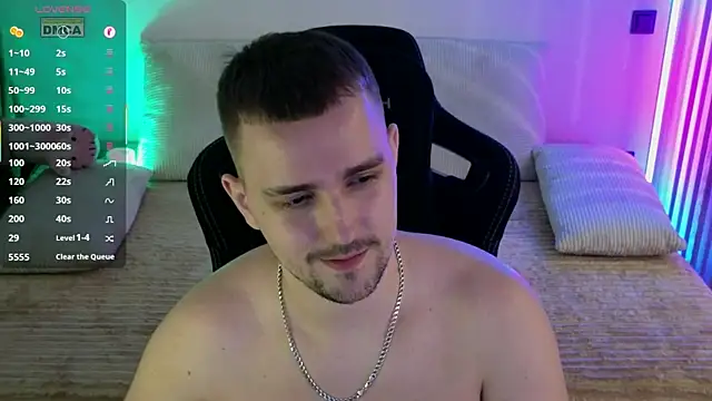 Онлайн чат XXX Larstar01
