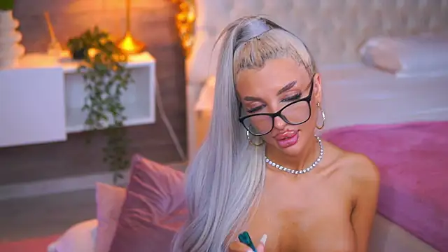 Juicy_Jessye 라이브 XXX 채팅