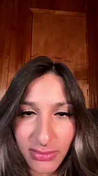 Chat +18 de AliceStone19 ao vivo