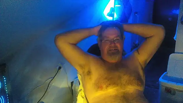 Chatroom XXX en direct de PervTrucker2