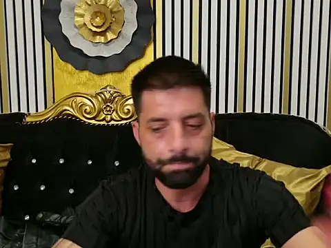 TommyDum Chat XXX in diretta