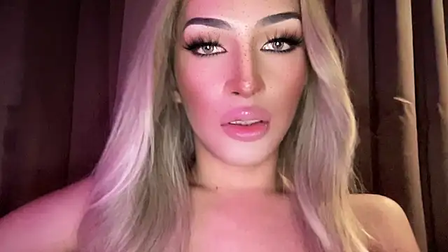 Chat +18 de Alicegreenexx ao vivo