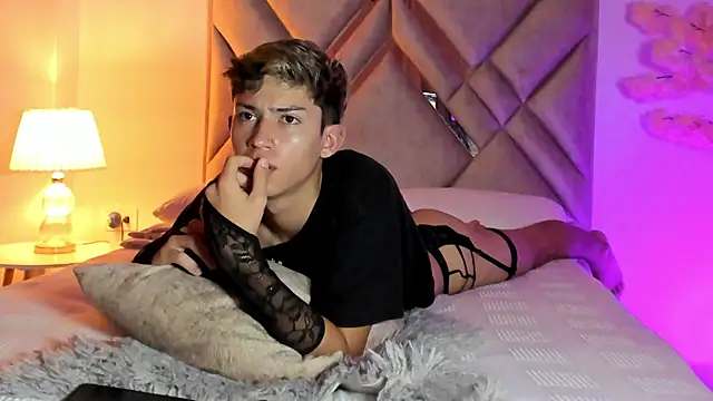 Baby_noahtt live XXX chat