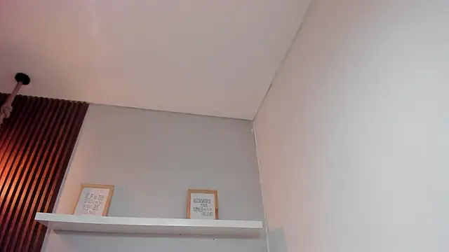 LANA-JONNES Live XXX-Chat