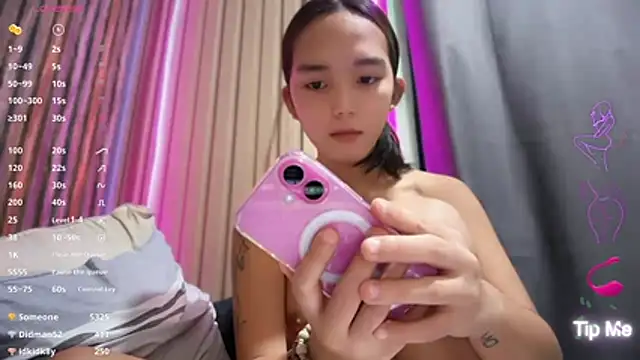 Cutie_lisa18's Live XXX Chat