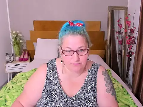 Sugarmommy_69X's Live XXX Chat