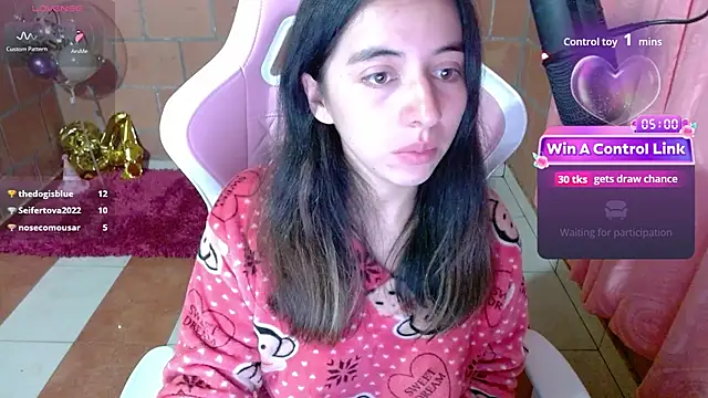 צ'אט XXX בשידור חי של Maggie_Fox3