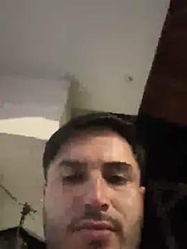 צ'אט XXX בשידור חי של noahstevenss