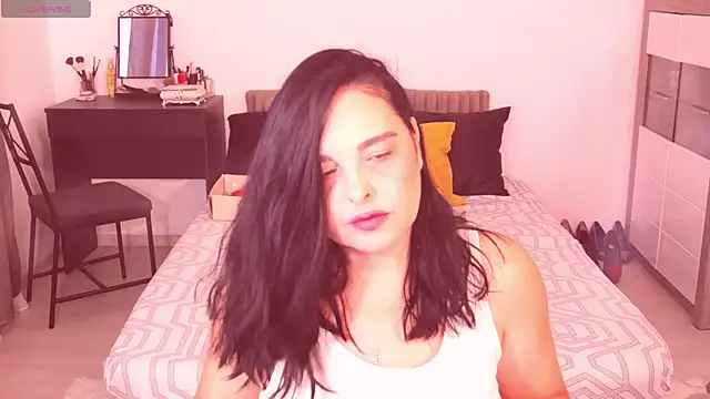 Alenny11's Live XXX Chat