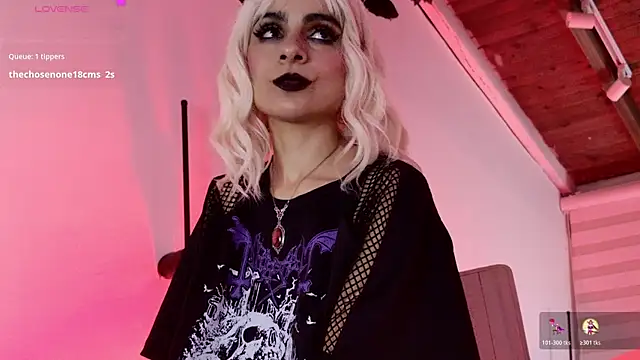 دردشة Alice_noir الجنسية المباشرة