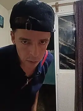 Junior_47 Chat XXX live