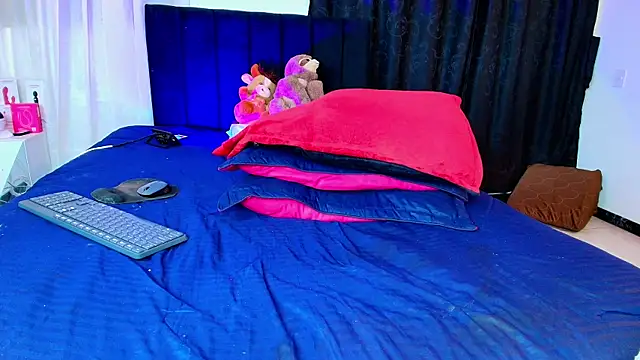 diosa_victoria Adlı Modelin Canlı XXX Sohbeti