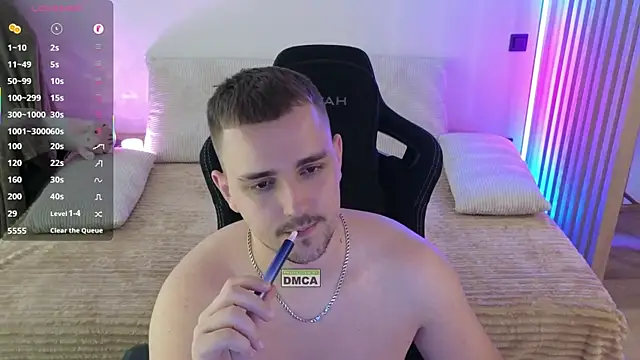 Larstar01 Chat XXX live