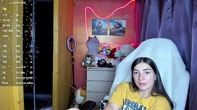 Онлайн чат XXX Fiery_Brunette_