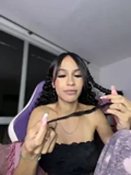 Онлайн чат XXX Miaa_love6969