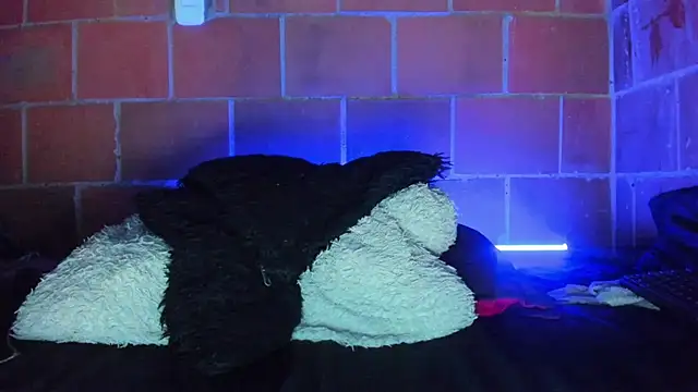 Chat XXX en directo de Cata-angel