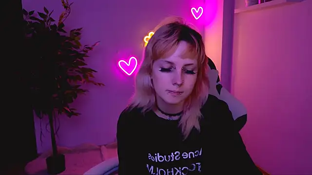 Онлайн чат XXX CaliforniaDreamerr