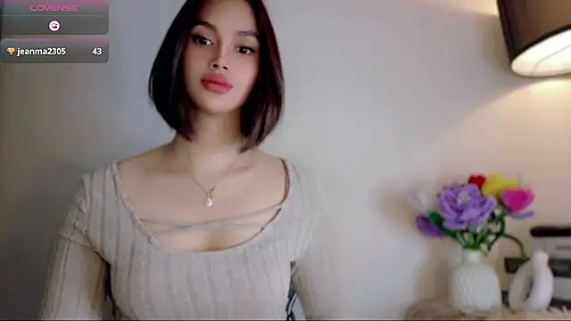 دردشة Anna_HollyDoll الجنسية المباشرة