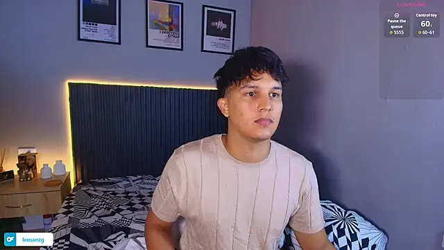 Leo_Savage_ XXX чат на живо
