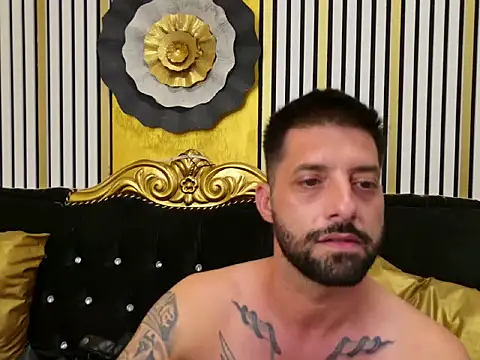 TommyDum Chat XXX live
