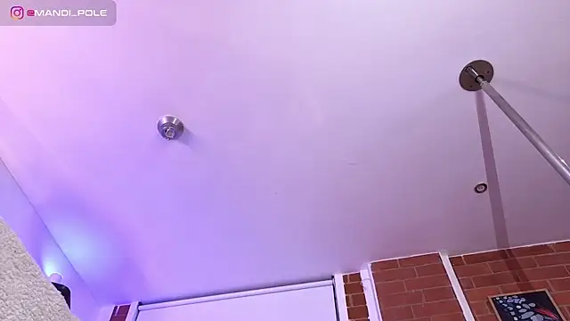 mandi4pole_'s Live XXX Chat