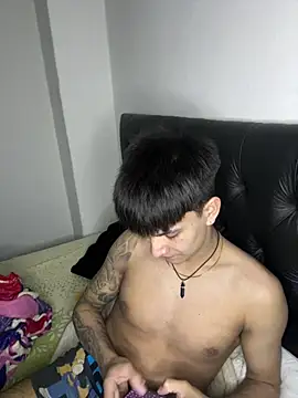 Chat XXX ao vivo de tailung228
