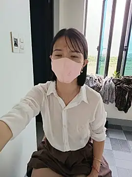 Emma_LinhのライブXXXチャット