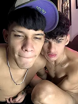 แชท XXX สดของ Boys_Eyes
