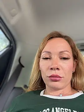 Chat XXX en directo de LavenderHot