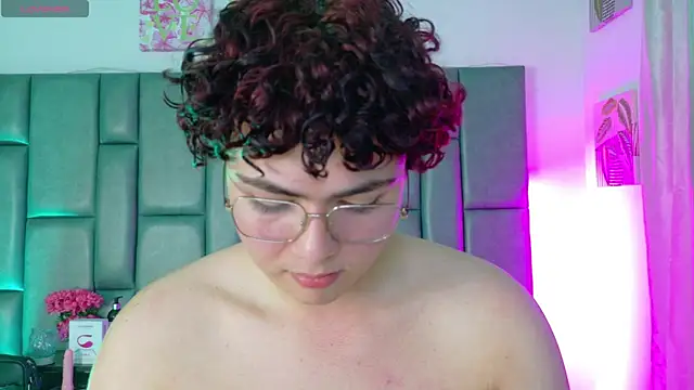 Chat +18 de JaxMiller_04 ao vivo