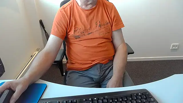 Buggemann Live XXX Chat