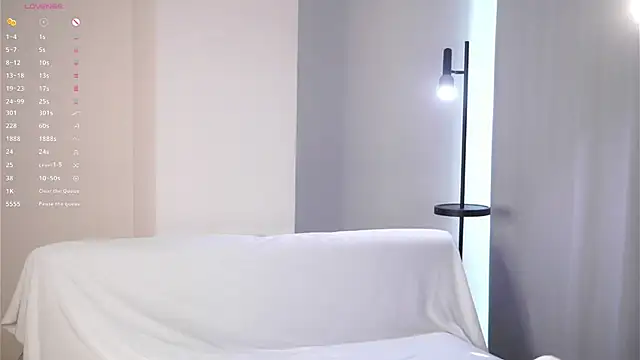 CaseyMulders' Live XXX Chat