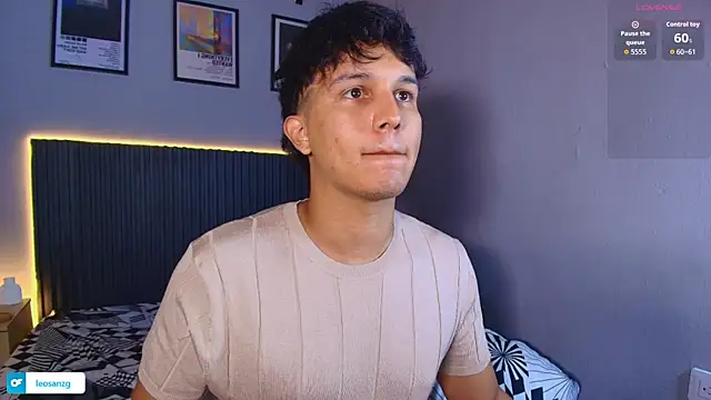 Živý XXX chat Leo_Savage_