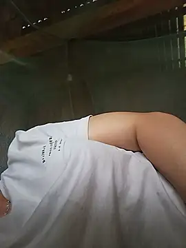Heli_pusy's Live XXX Chat